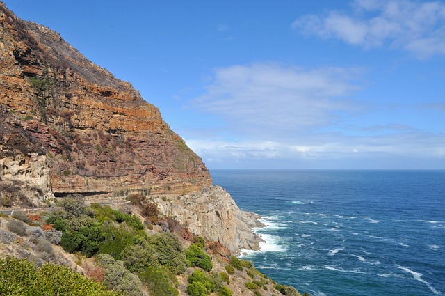 Il Viaggio lungo Chapman’s Peak Drive verso Cape Point: Un’Esperienza Unica